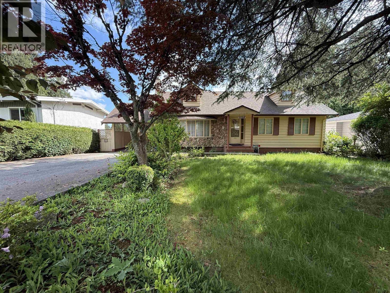 1734 DANSEY AVENUE, Coquitlam