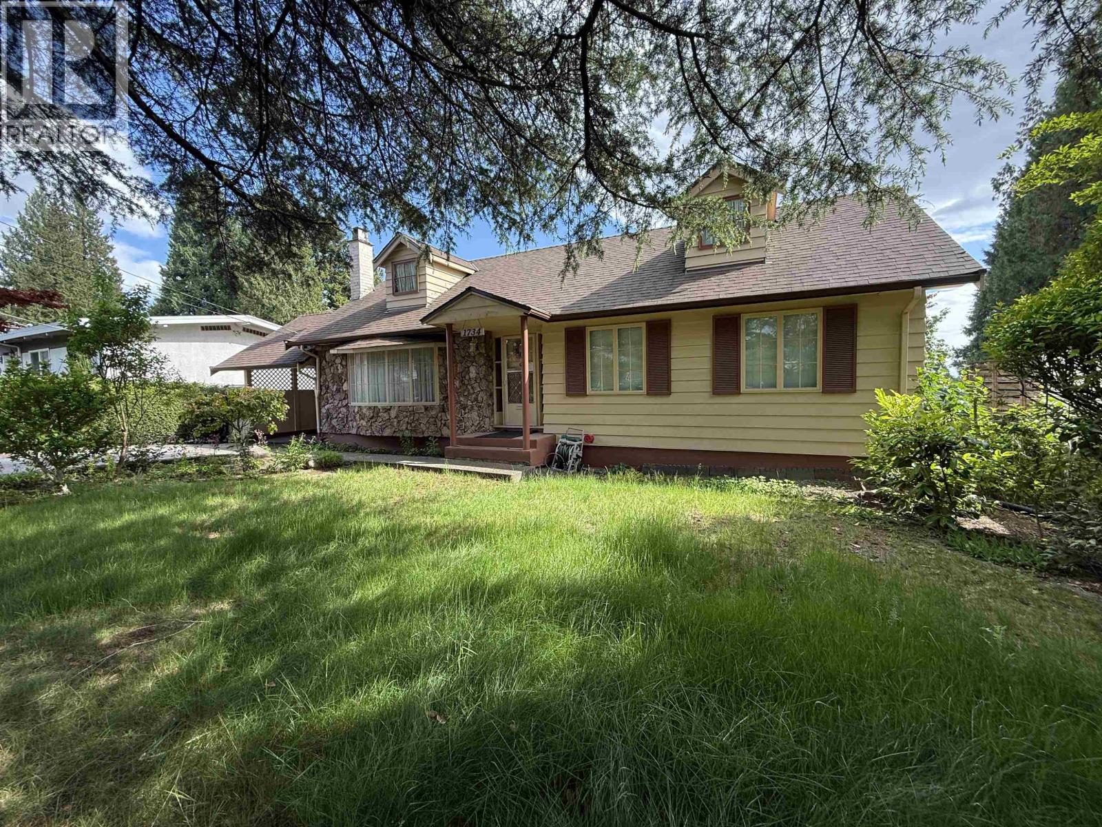 1734 DANSEY AVENUE, Coquitlam
