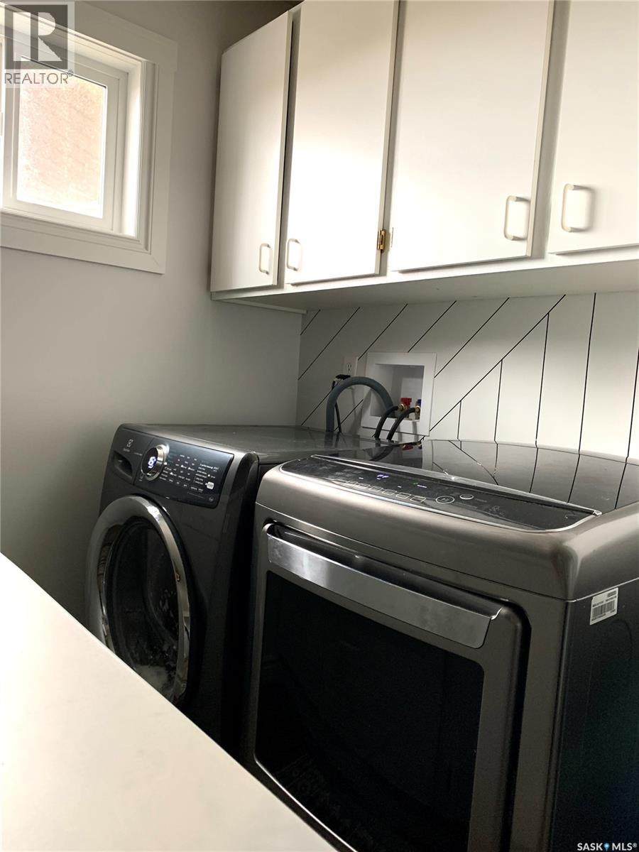 408 Macdonald STREET - 28