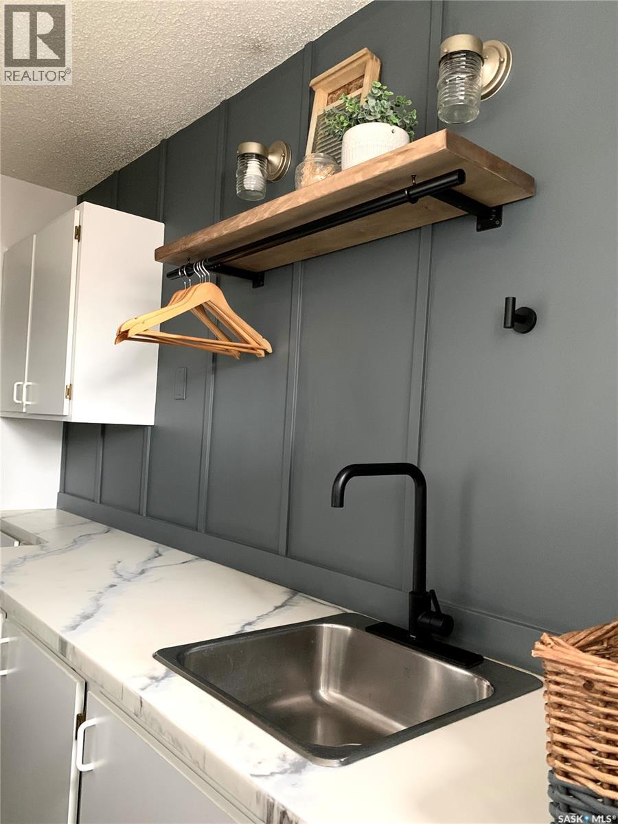 408 Macdonald STREET - 30