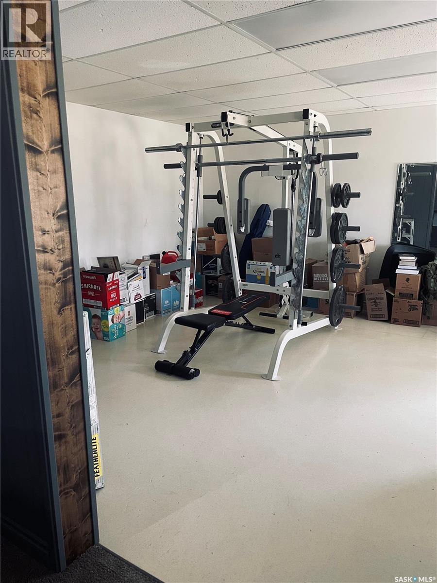 408 Macdonald STREET - 36