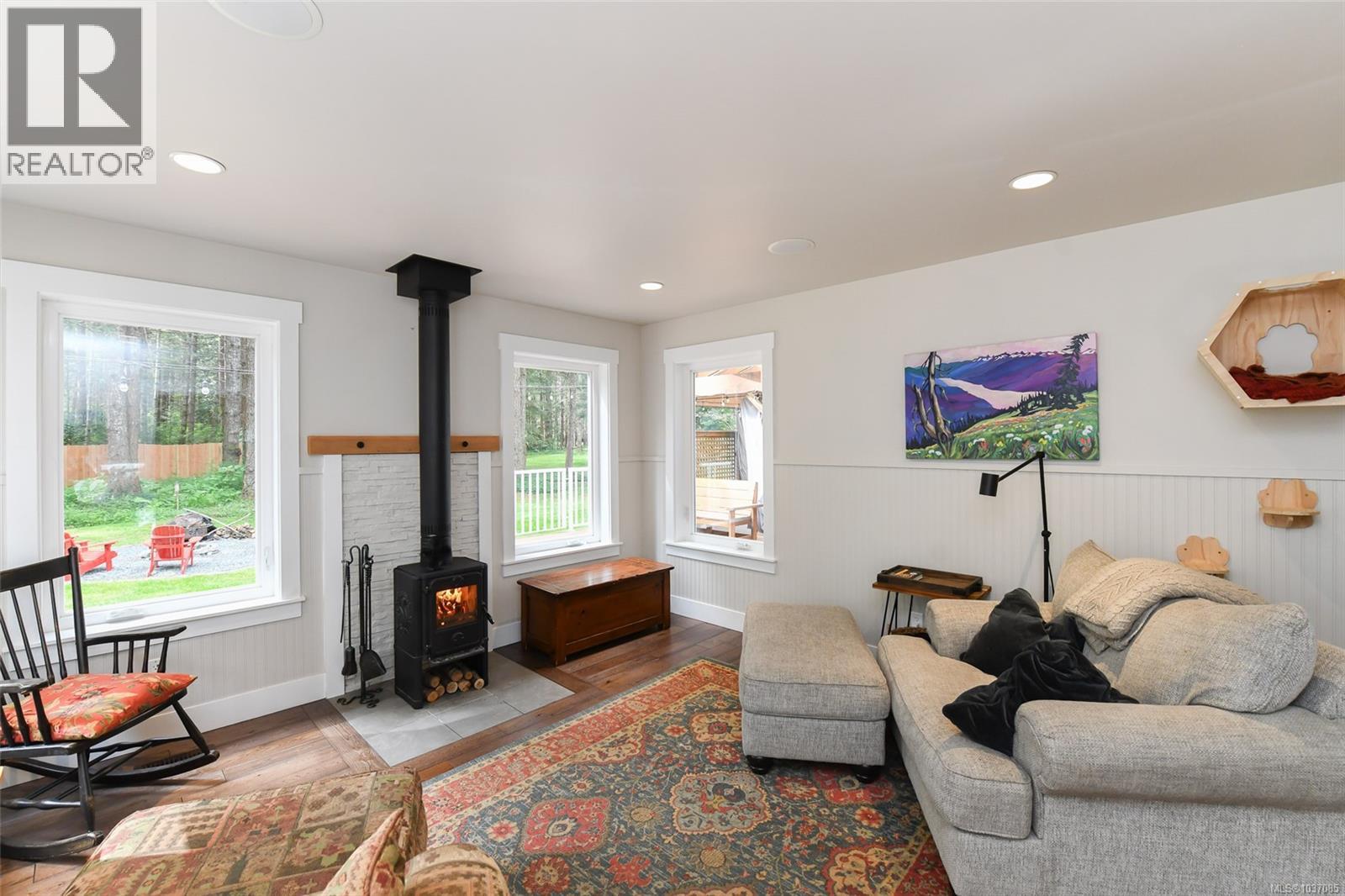 325 Bates Dr - 20