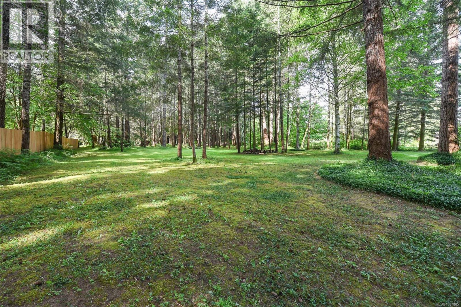 325 Bates Dr - 65