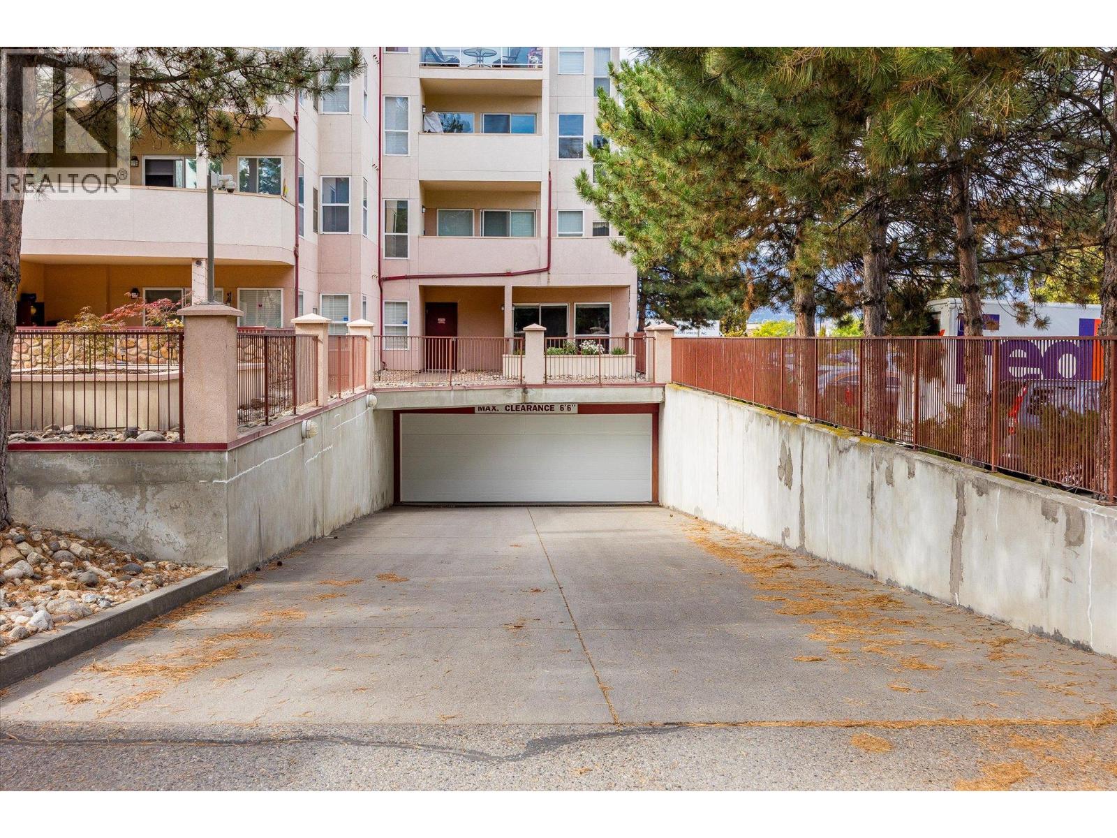 407 2388 Baron Road, Kelowna
