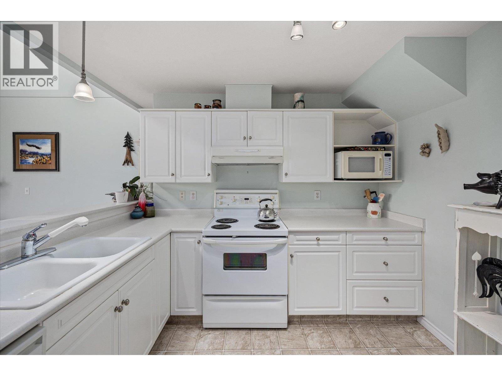 407 2388 Baron Road, Kelowna