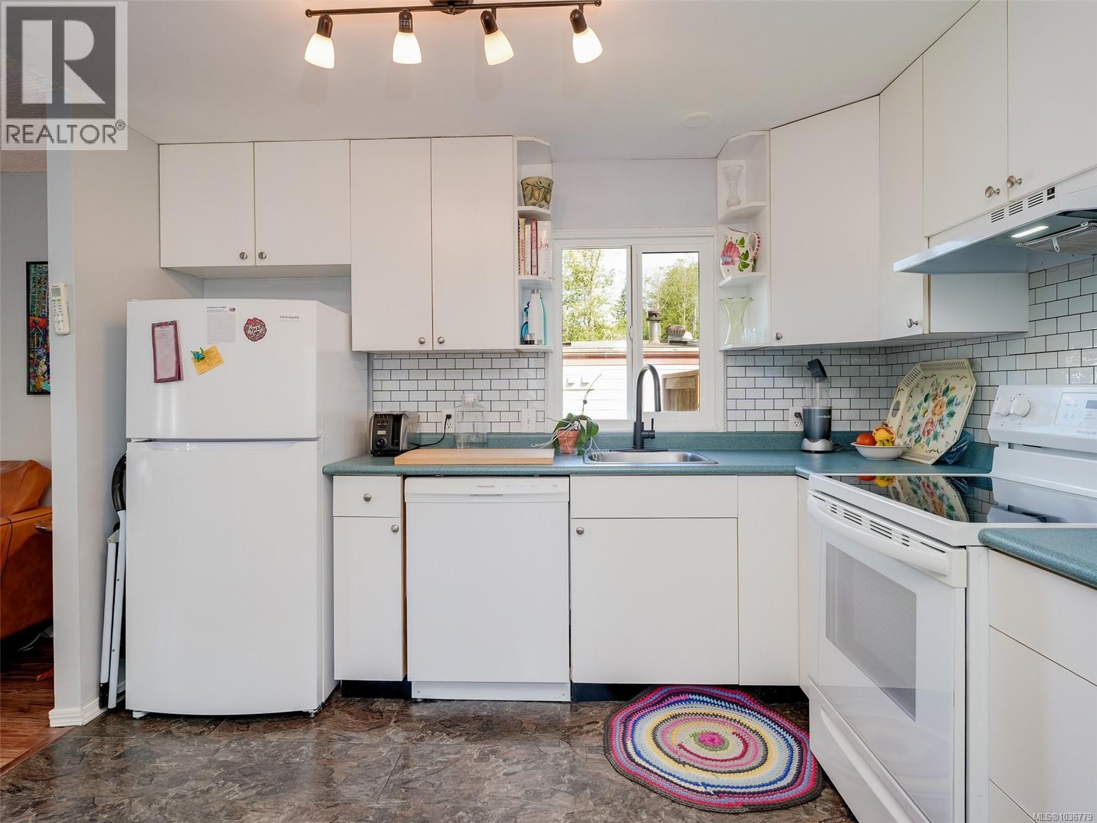 #29 6947 Grant Rd W - 7