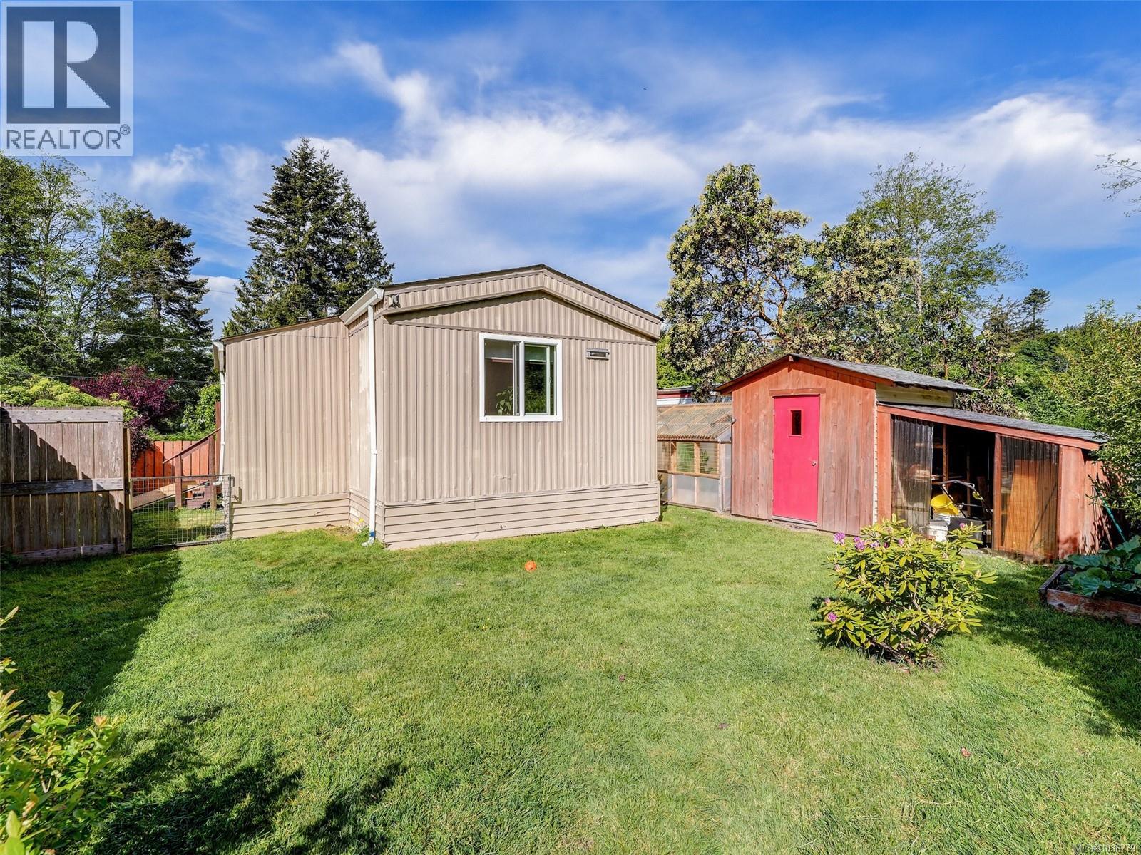 #29 6947 Grant Rd W - 24
