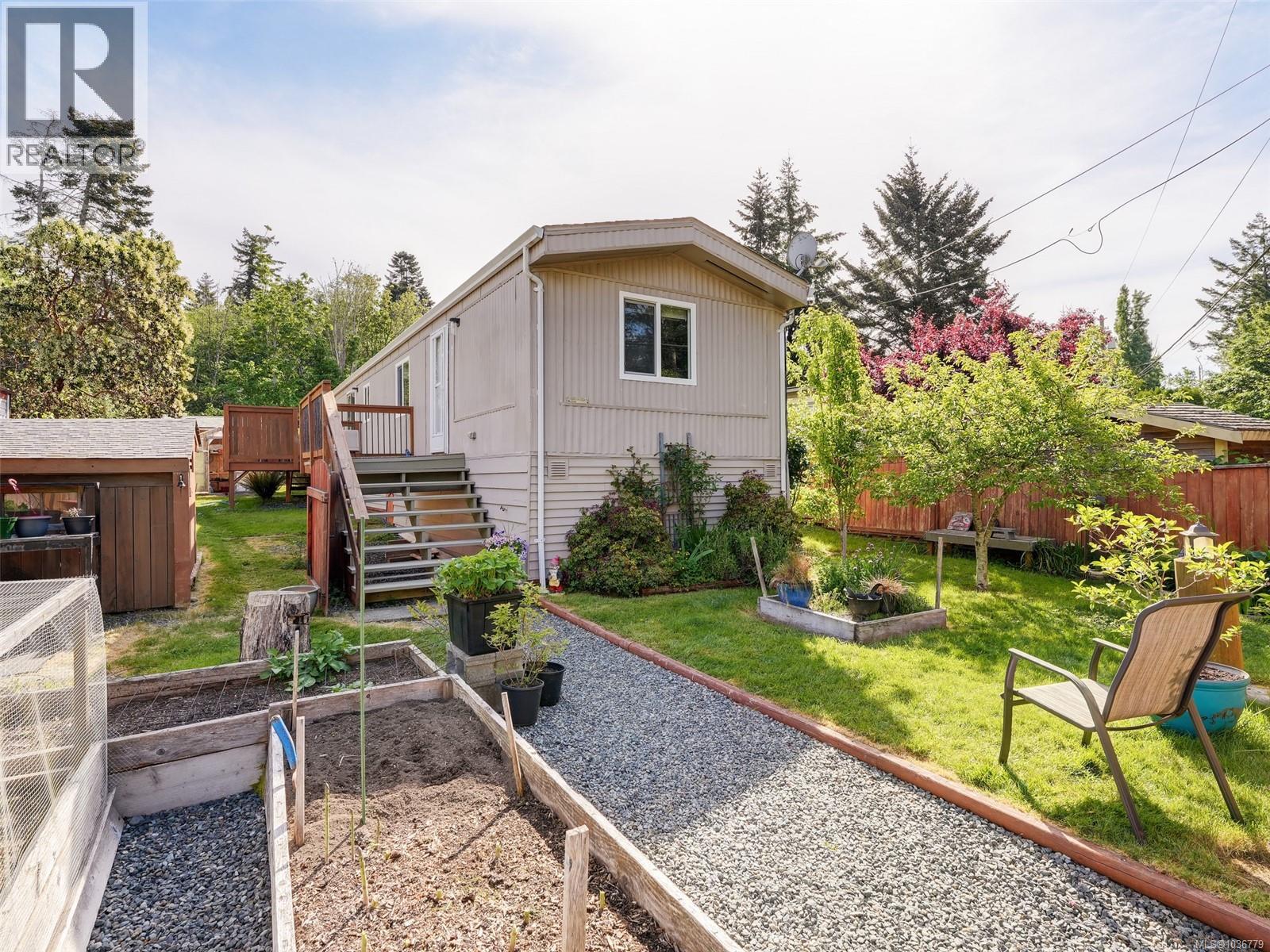#29 6947 Grant Rd W - 23