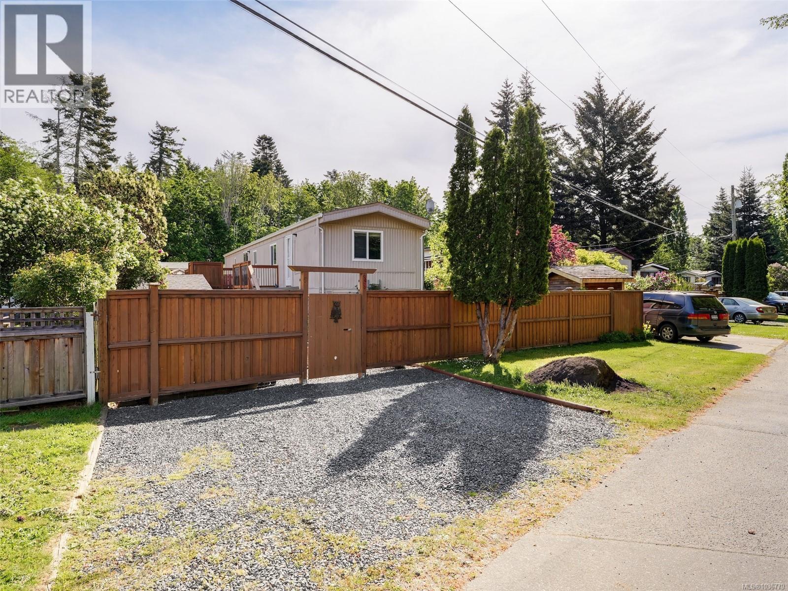 #29 6947 Grant Rd W - 25