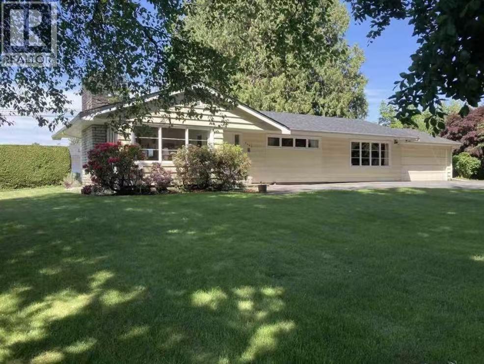 7441 MCKAY AVENUE, Burnaby