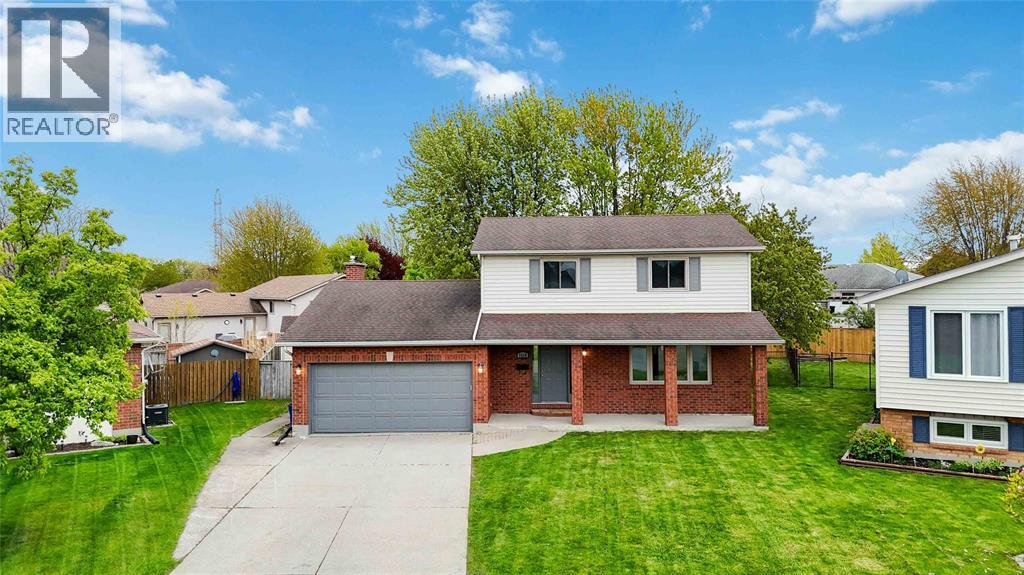 1516 HENLEY CRESCENT - 38