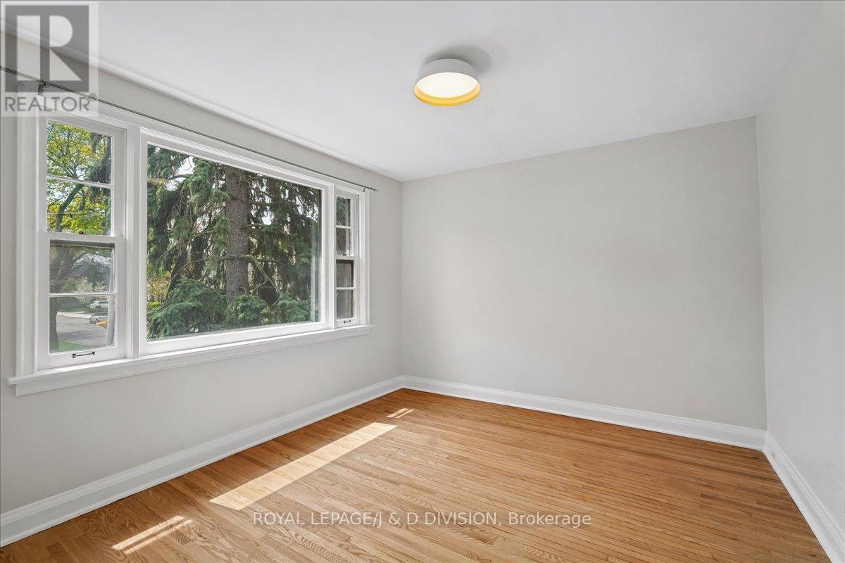 310 GLENCAIRN AVENUE - 20