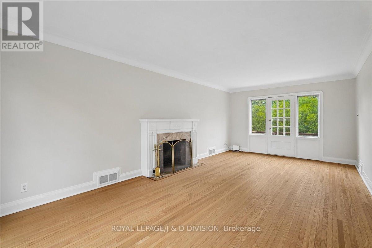 310 GLENCAIRN AVENUE - 6