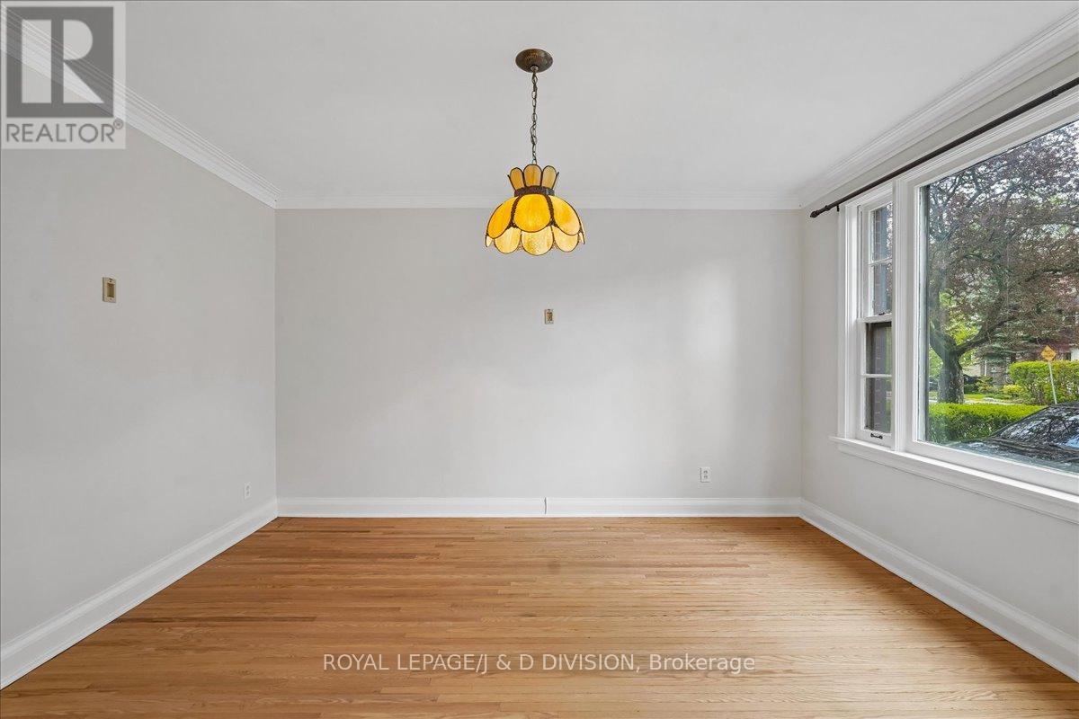 310 GLENCAIRN AVENUE - 9