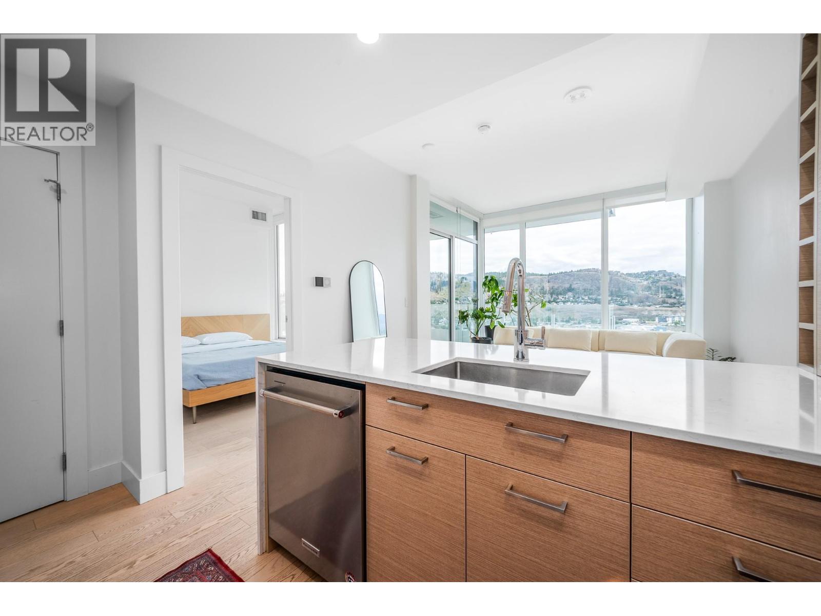 2007 1191 Sunset Drive, Kelowna