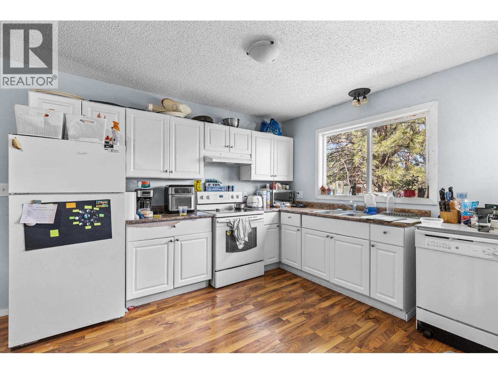 3395/3397 Webber Road - 11