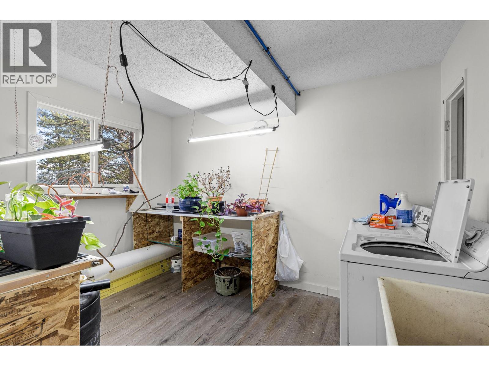 3395/3397 Webber Road - 59