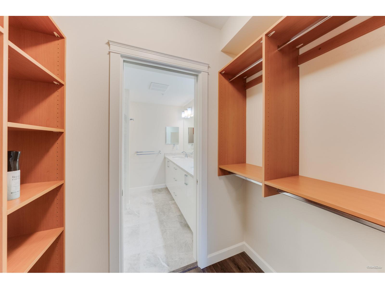208 20325 85 AVENUE, Langley