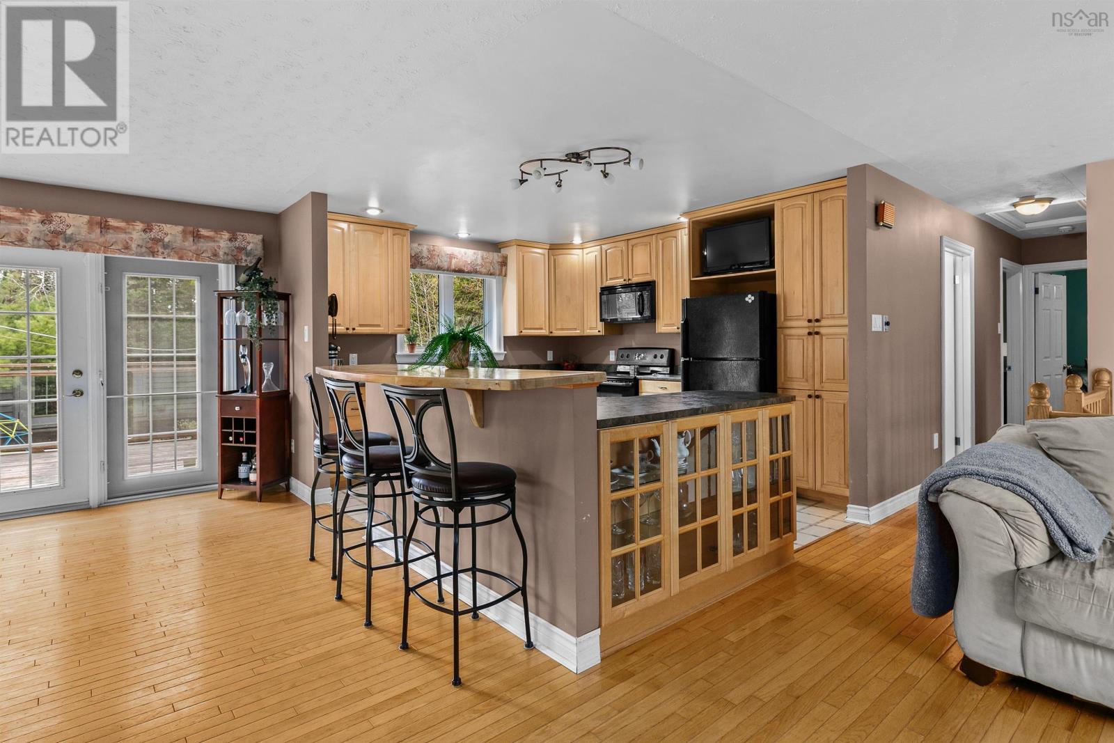 563 Mineville Road - 8
