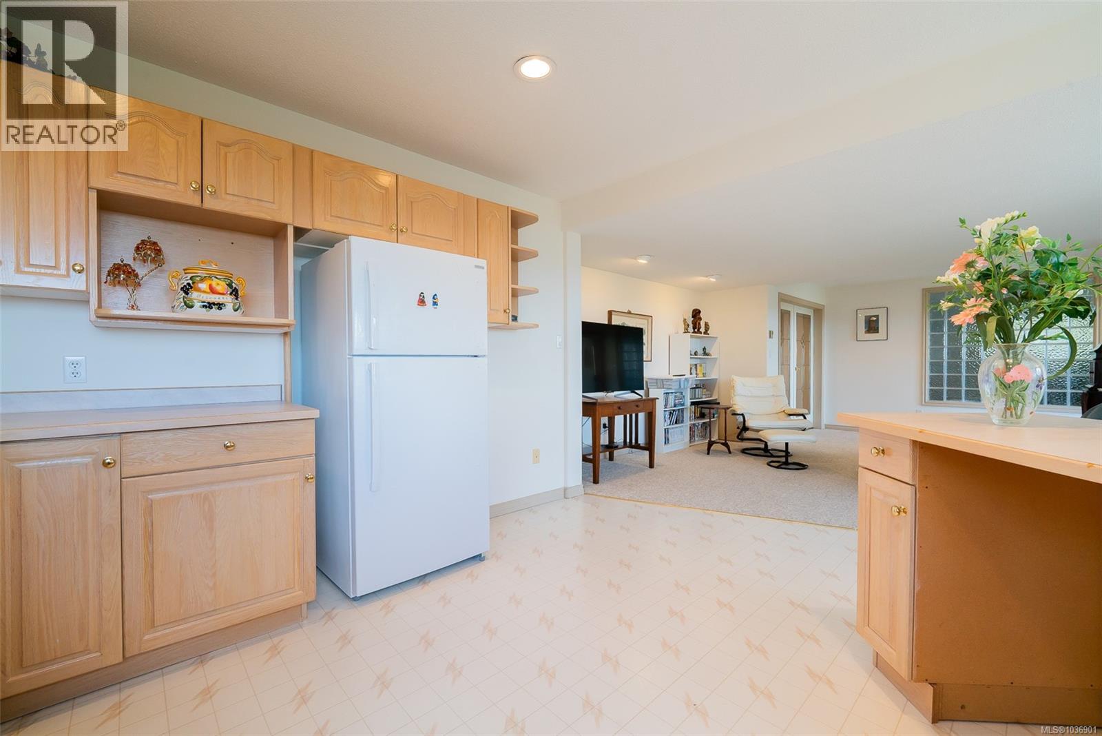 5056 Vista View Cres - 7