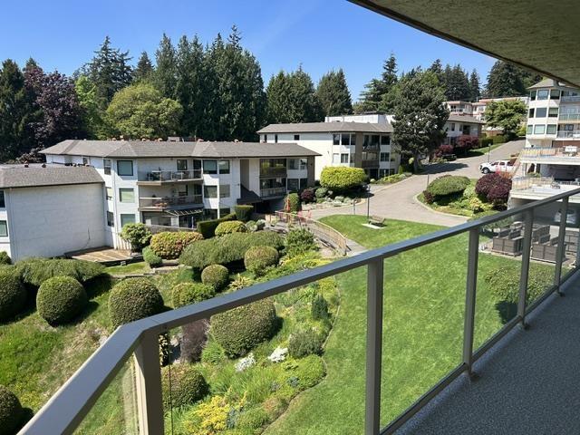 401 1350 VIDAL STREET, White Rock