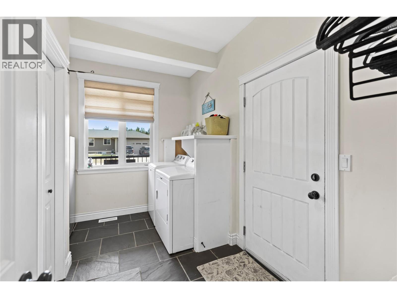 252 Oriole Way - 22