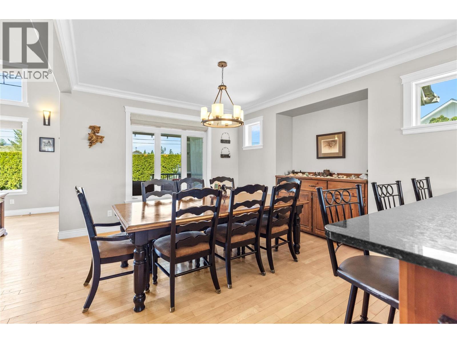 252 Oriole Way - 8