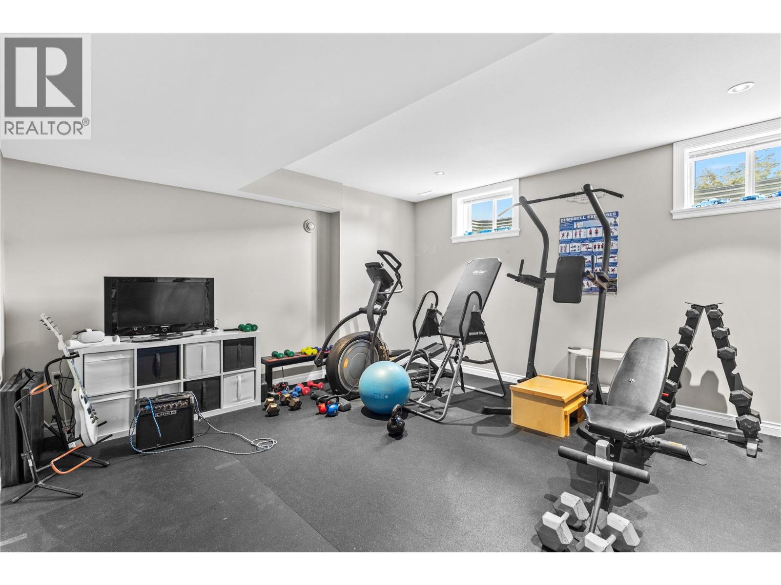 252 Oriole Way - 40