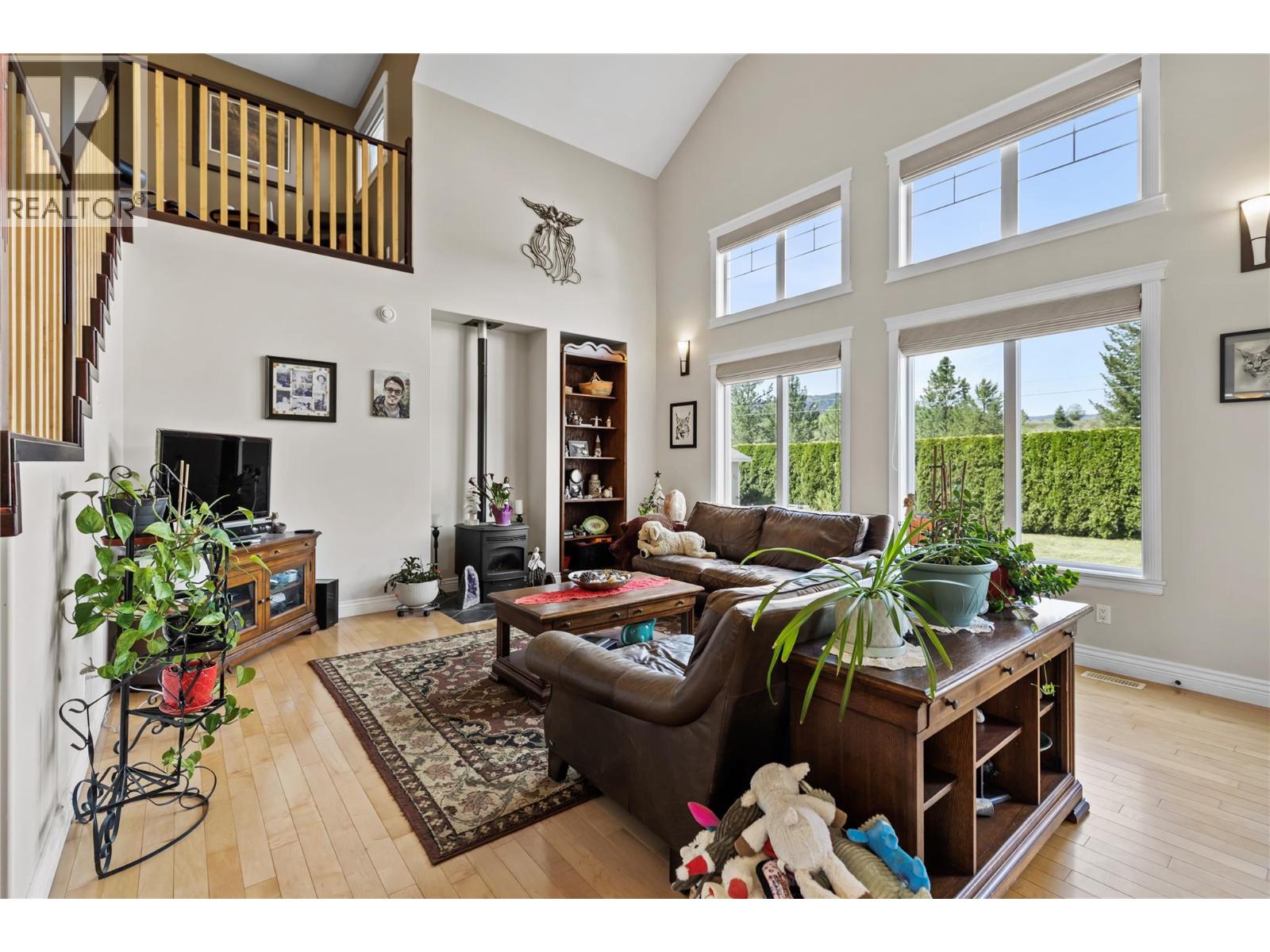 252 Oriole Way - 14