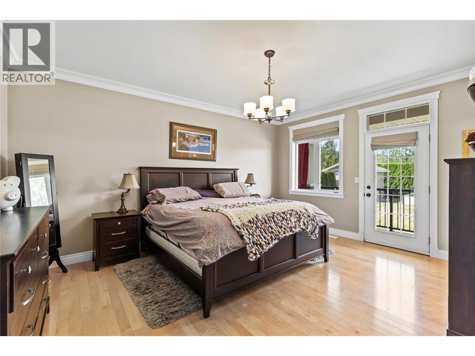 252 Oriole Way - 24