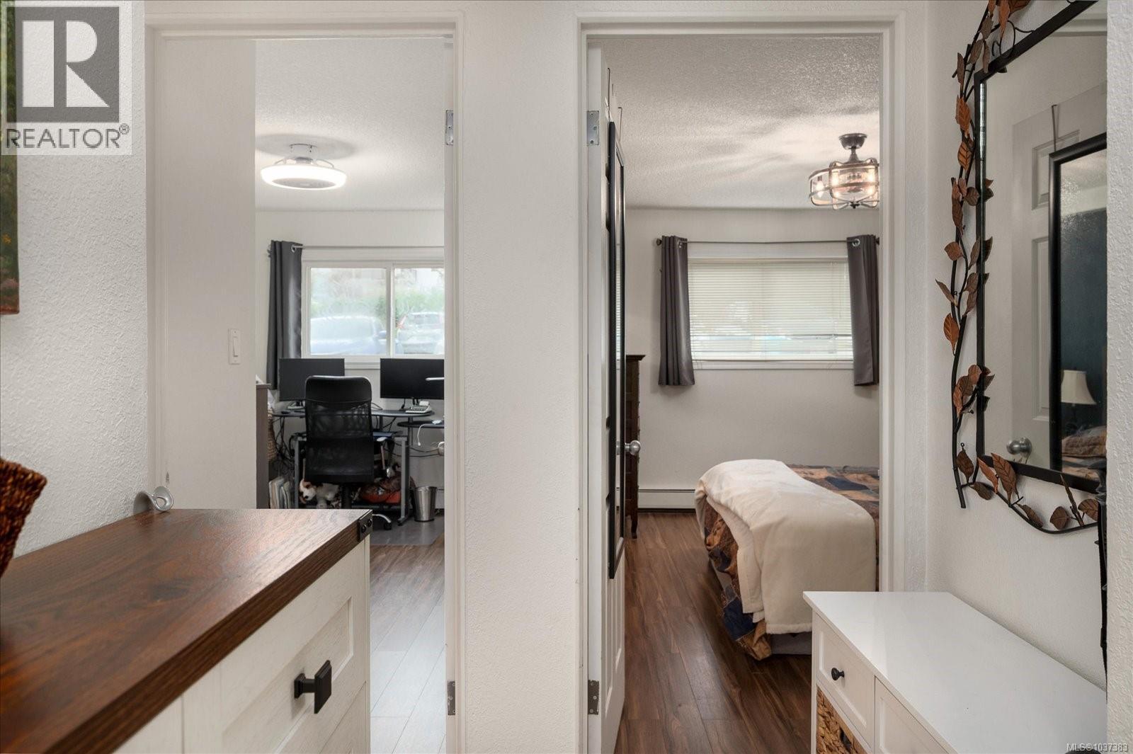 #112 218 Bayview Ave - 8