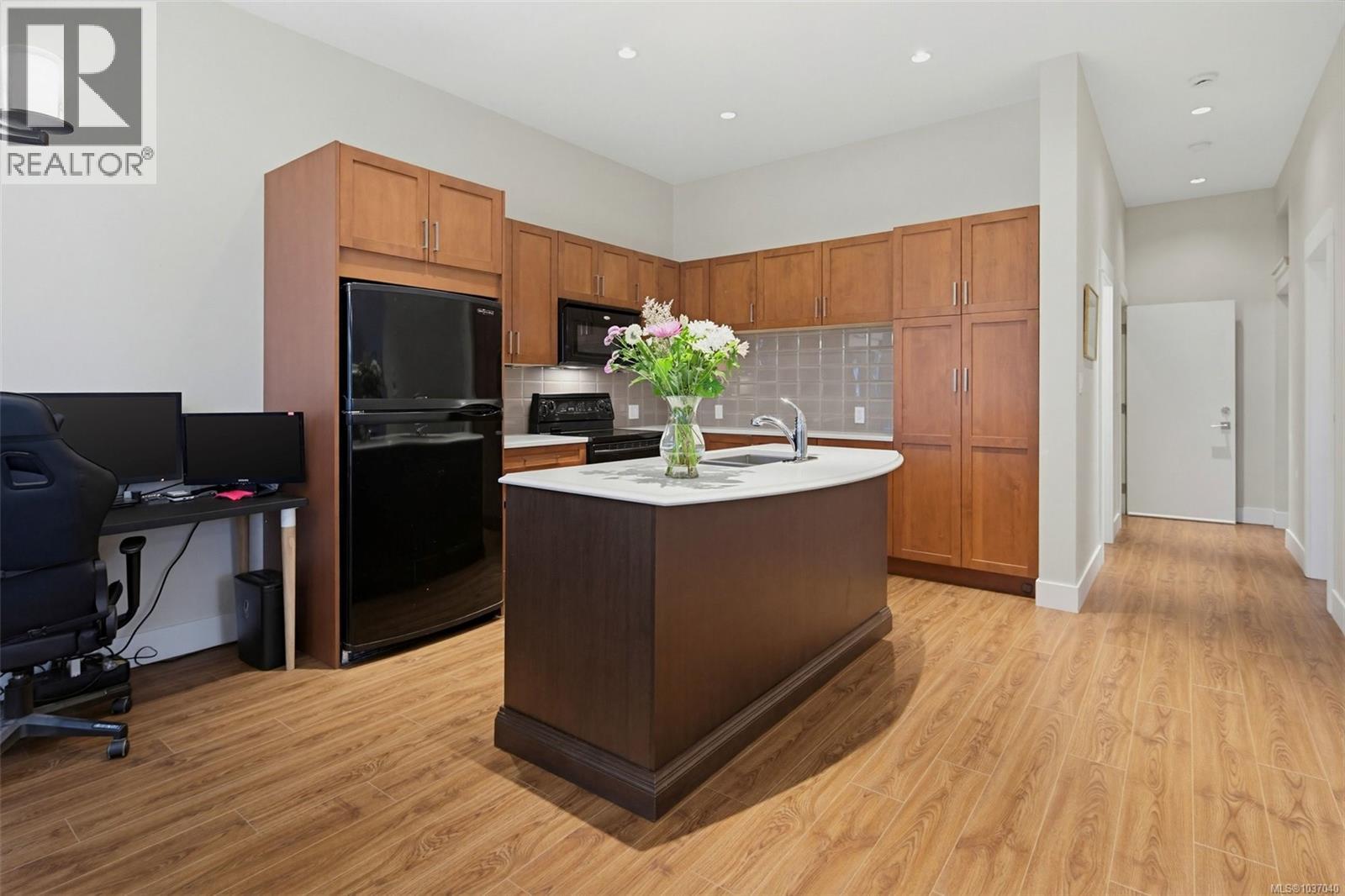 1291 Benvenuto Ave - 38