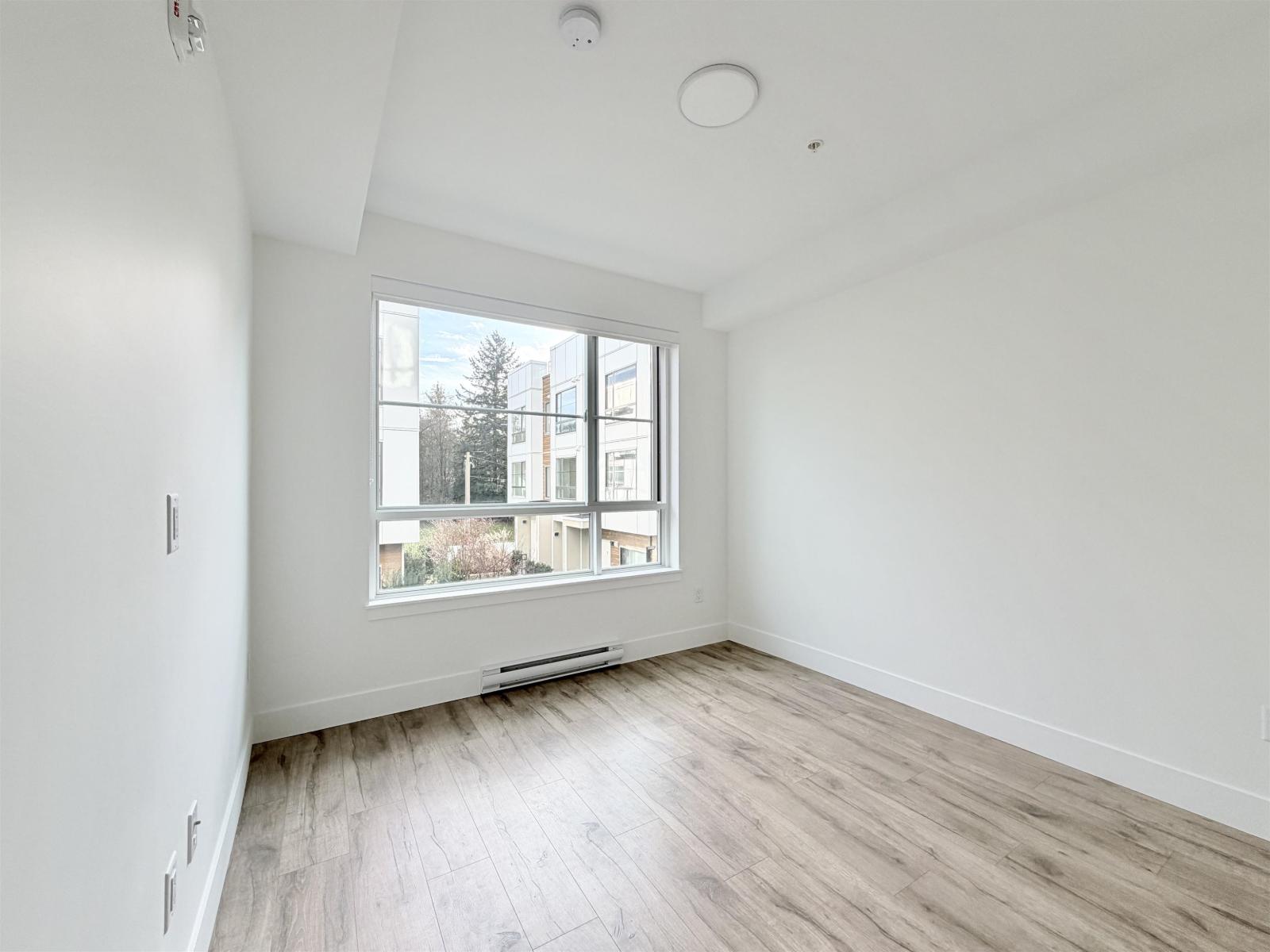 308 6338 KING GEORGE BOULEVARD, Surrey