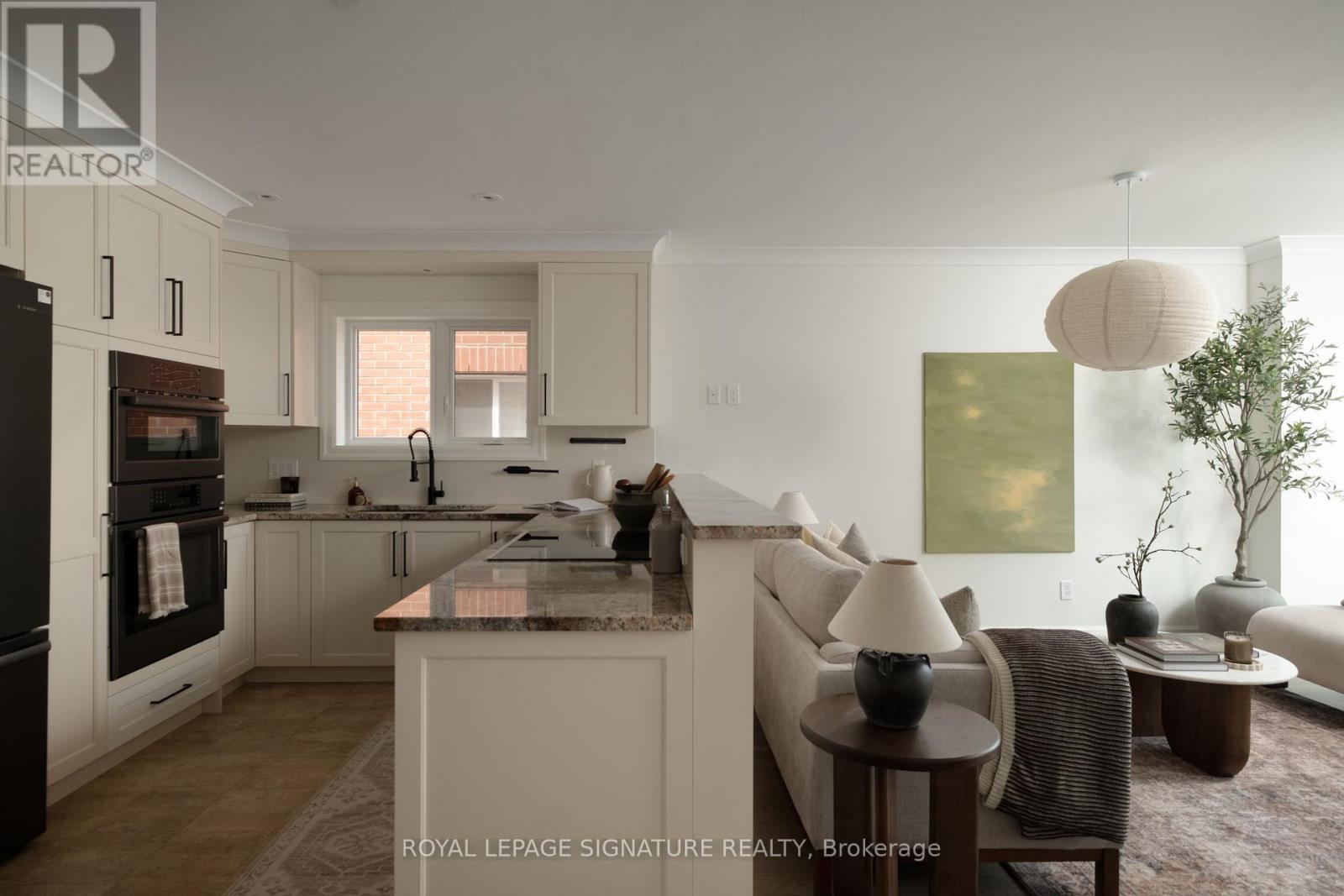98 DALLIMORE CIRCLE - 11