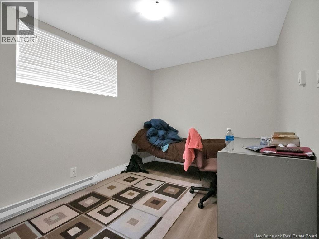 10-12 Wolfe Avenue - 27