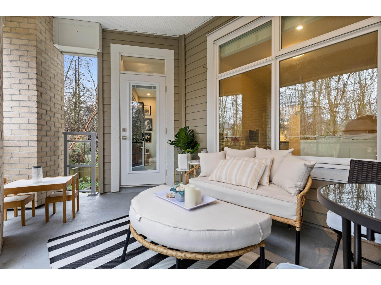 201 15436 31 AVENUE, Surrey