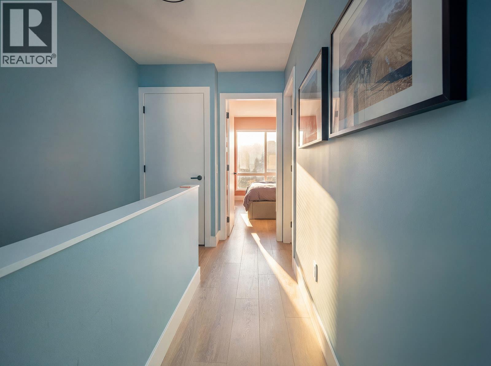 1321 HALYARD PLACE, Squamish