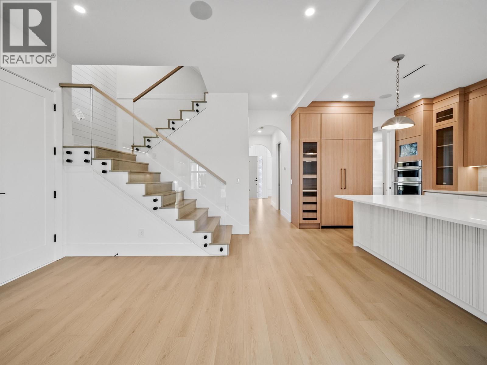 6067 44A AVENUE, Ladner