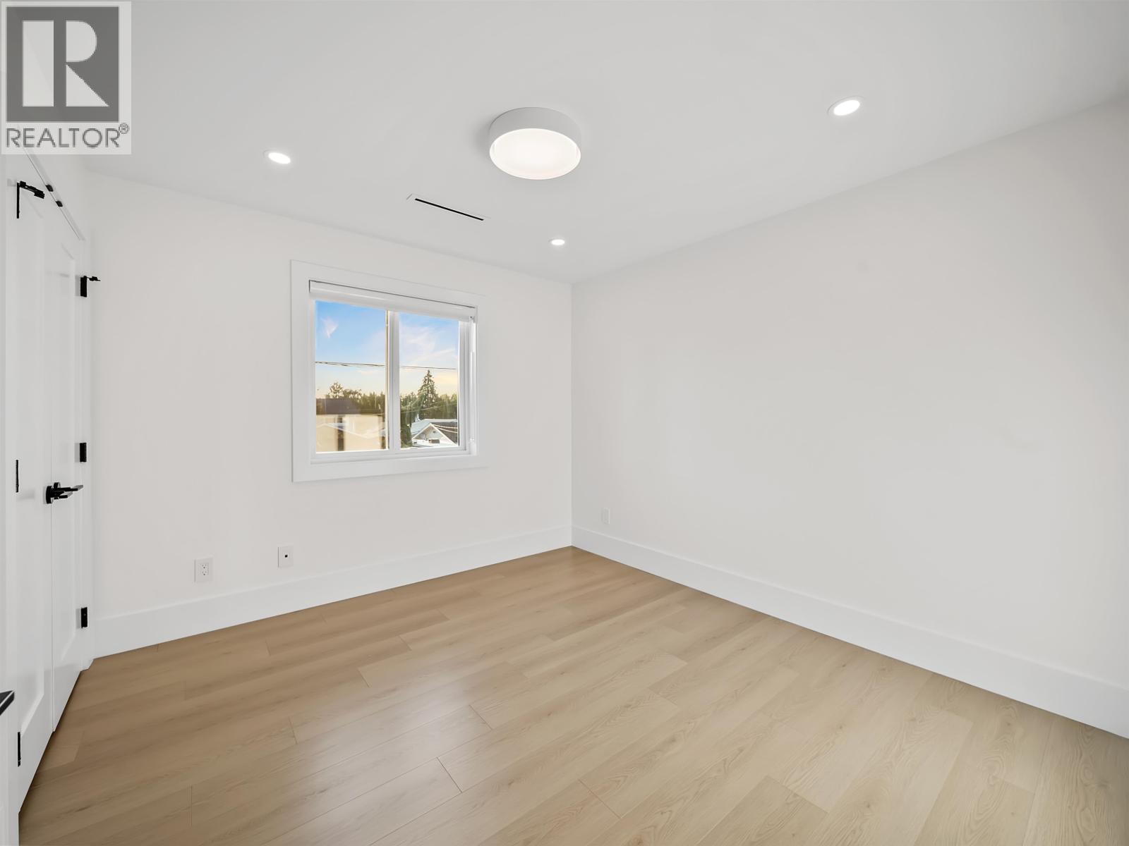 6067 44A AVENUE, Ladner