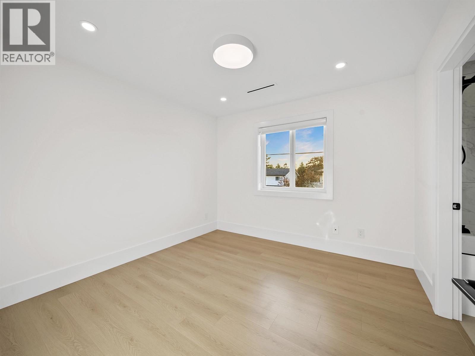 6067 44A AVENUE, Ladner