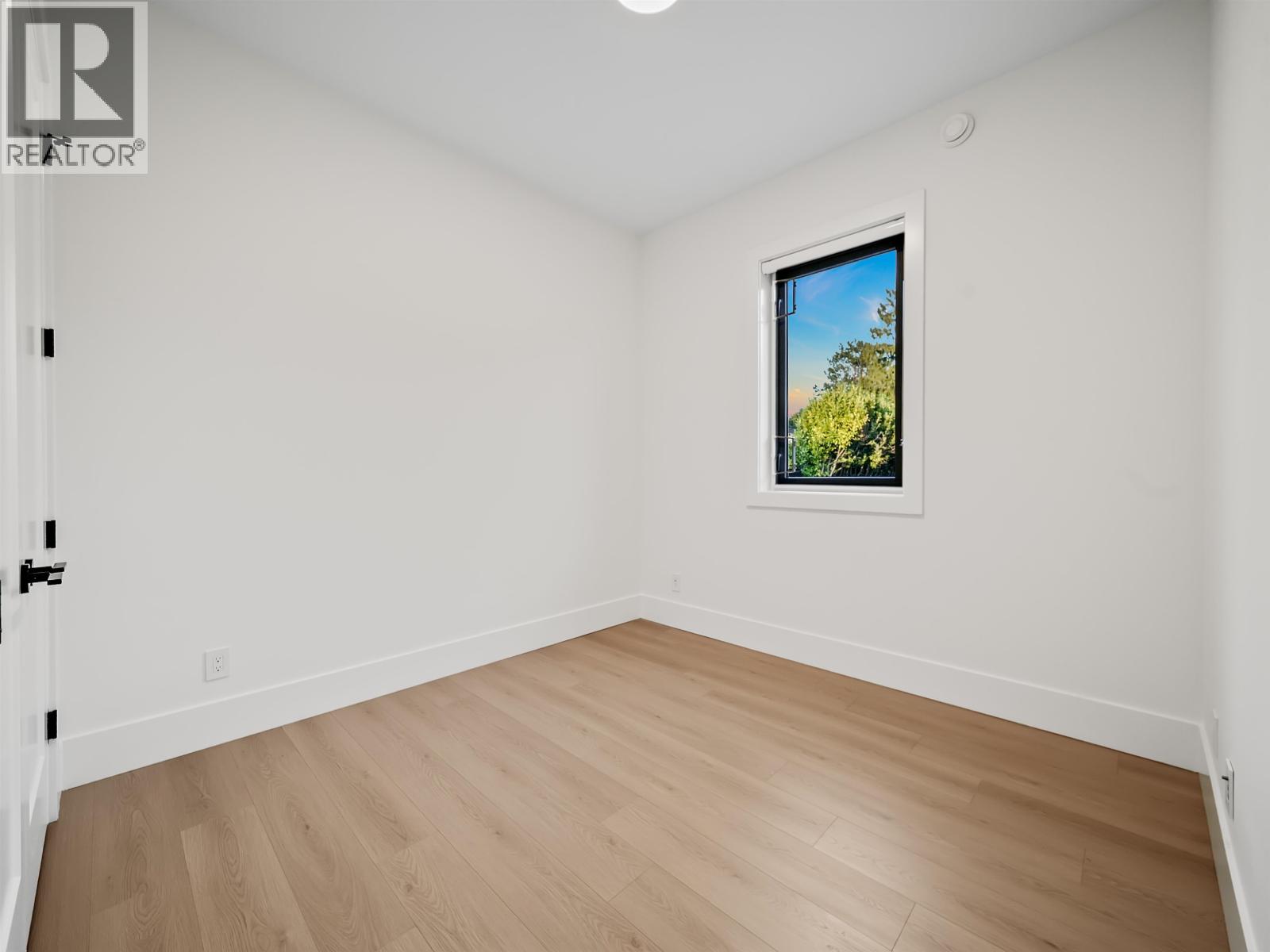 6067 44A AVENUE, Ladner