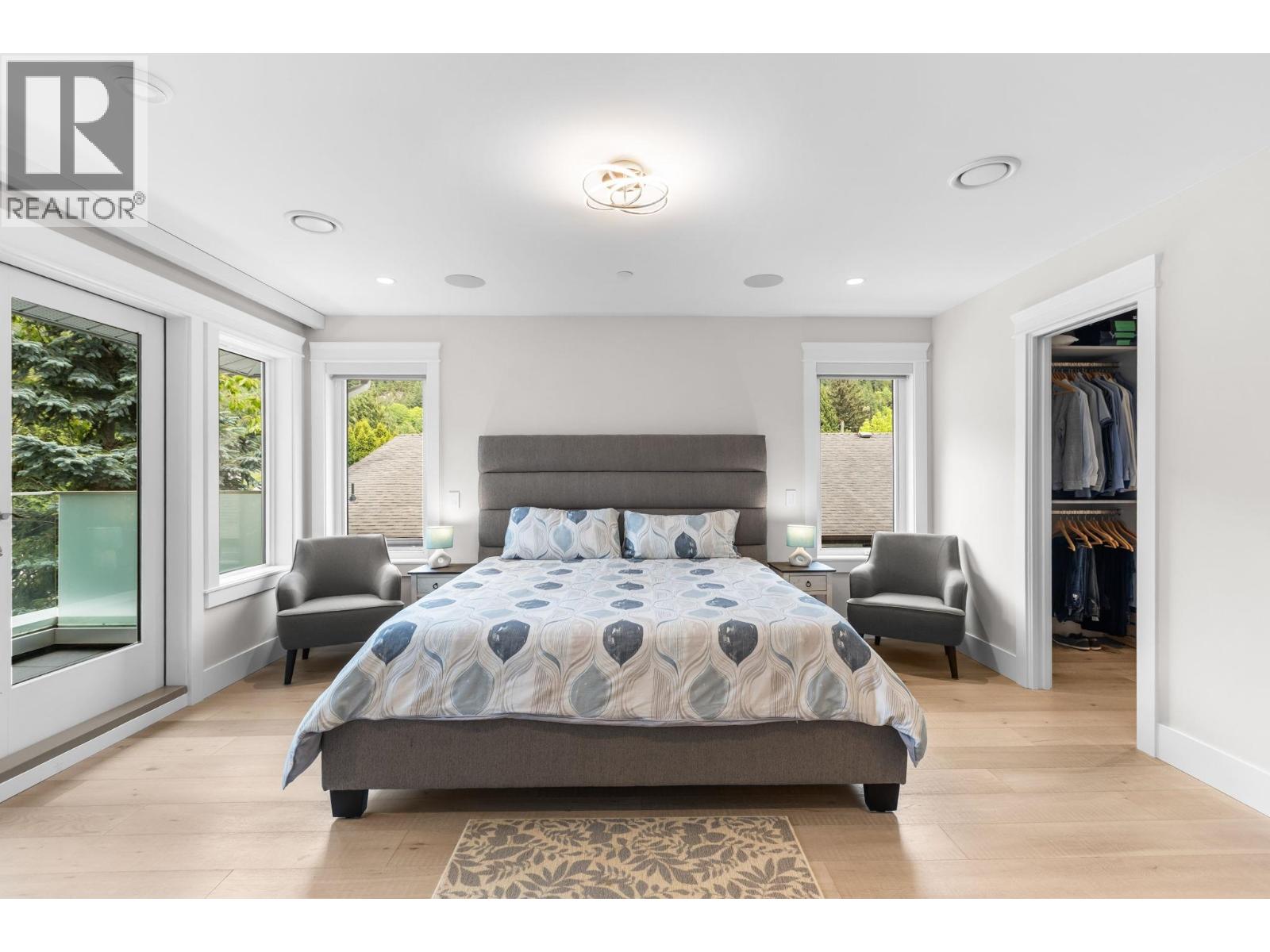 6560 NELSON AVENUE, West Vancouver