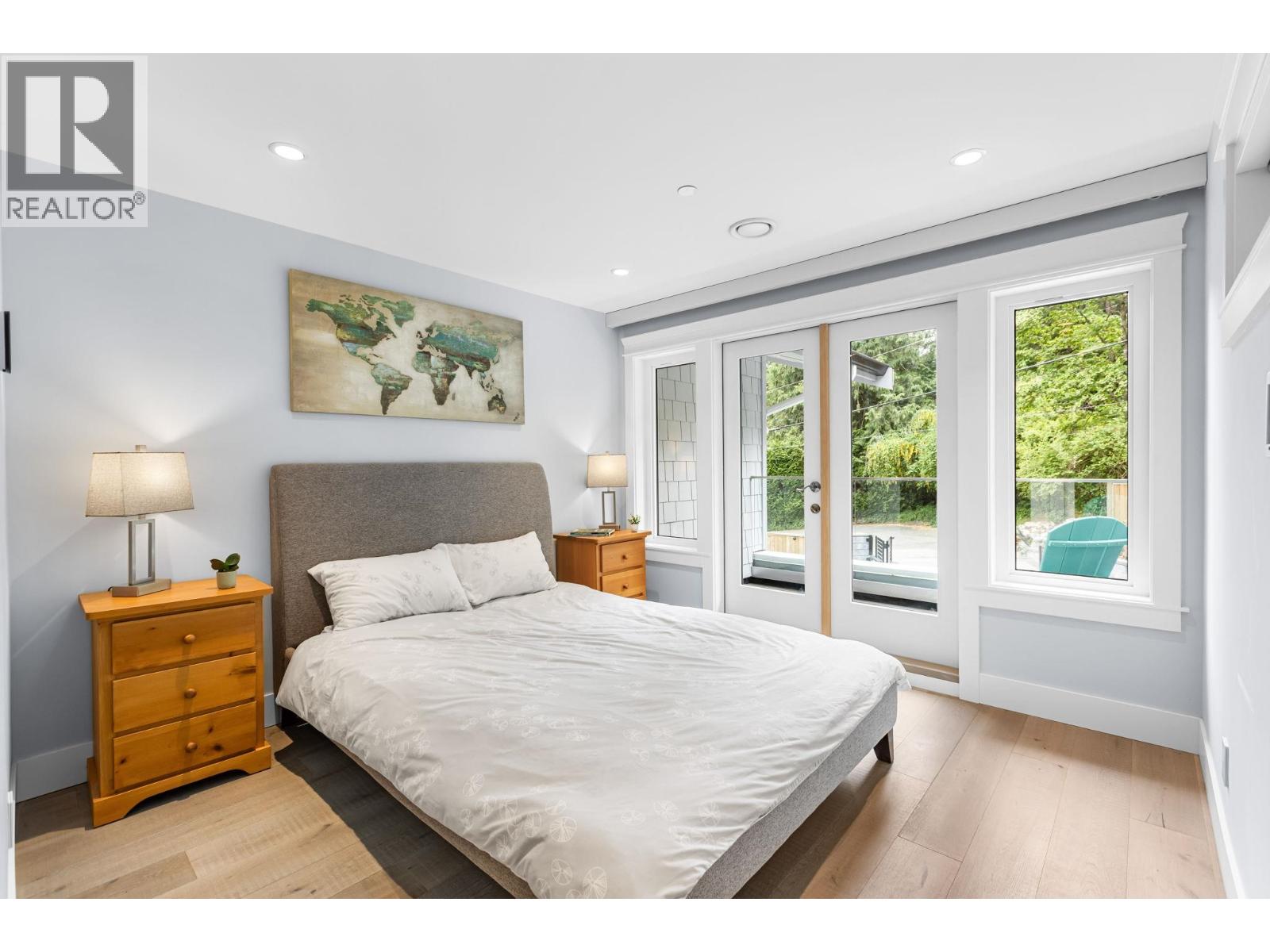 6560 NELSON AVENUE, West Vancouver