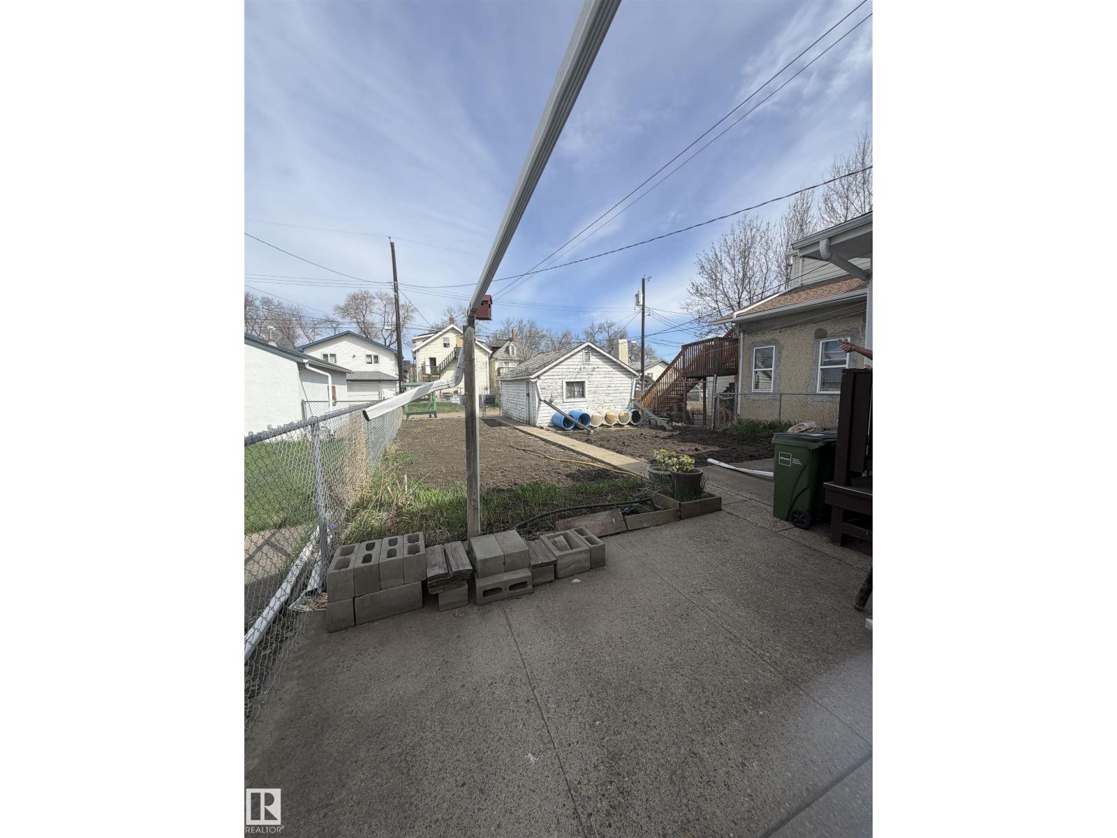 9630 106 AV NW - 5