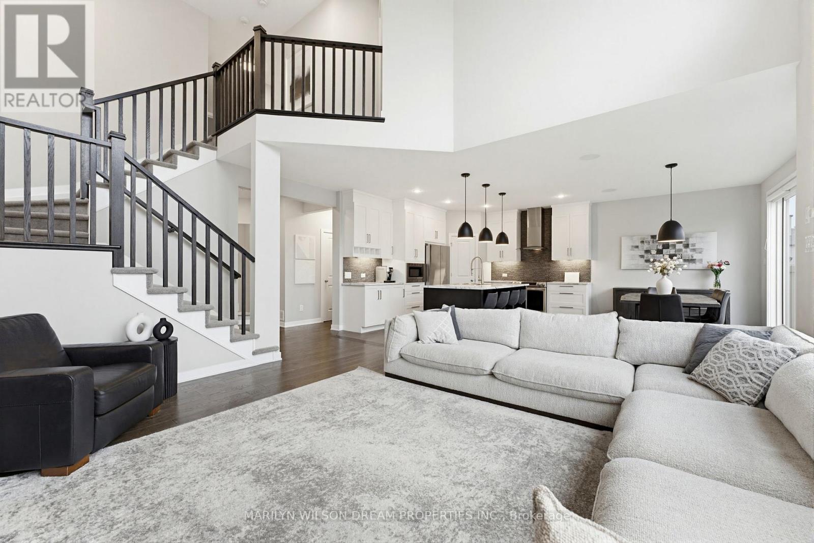304 ANDALUSIAN CRESCENT - 10