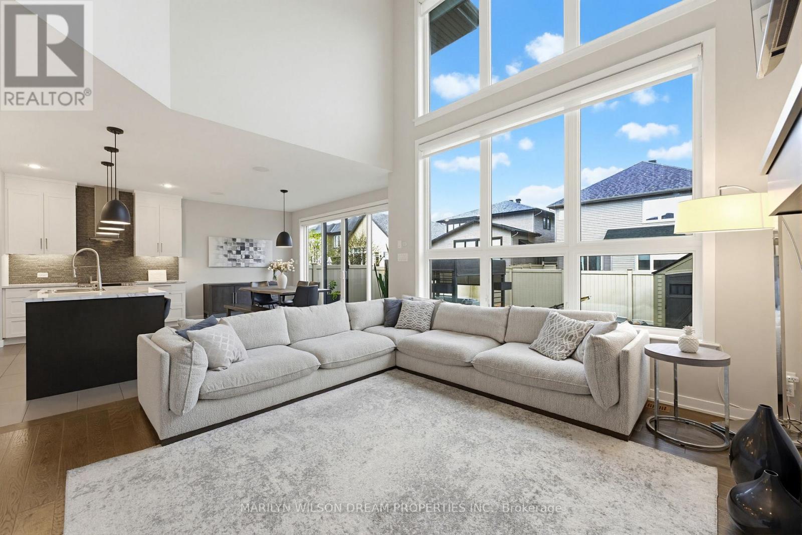 304 ANDALUSIAN CRESCENT - 8