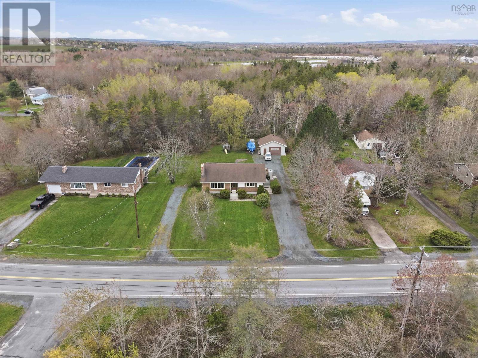 Property 21 of 50 of 158 Highway 277