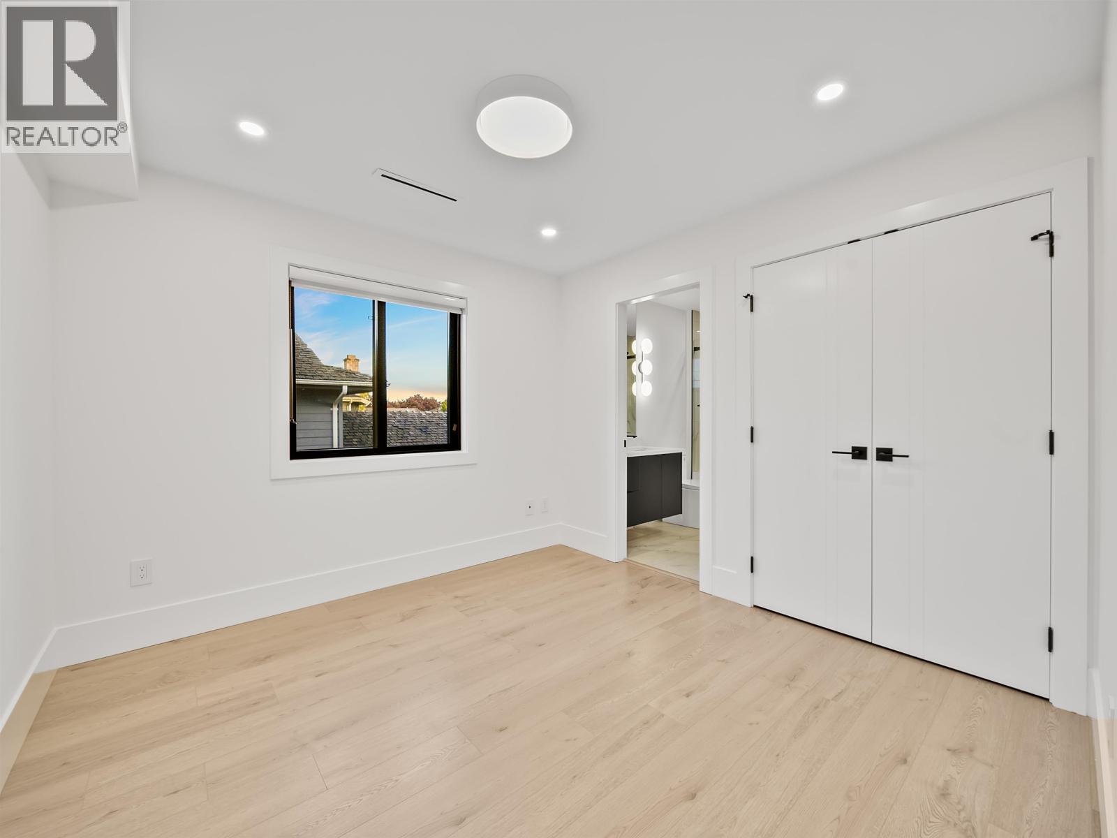 6079 44A AVENUE, Ladner