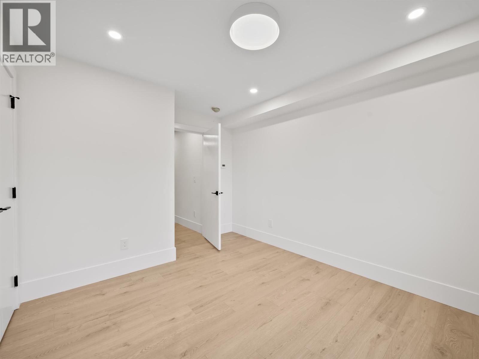 6079 44A AVENUE, Ladner