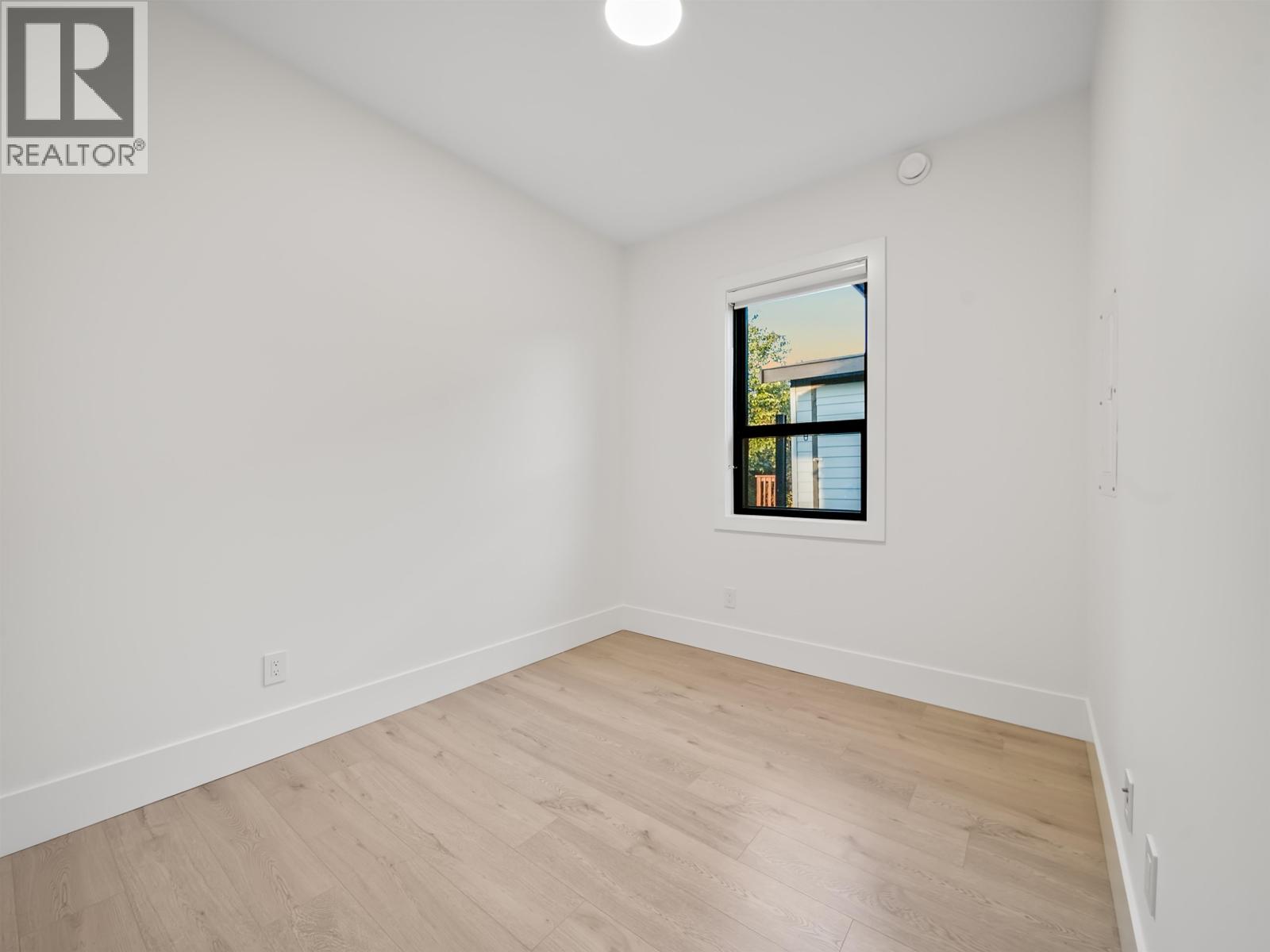 6079 44A AVENUE, Ladner